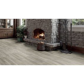 Swiss Krono My Floor Cottage CLASSIC Montmelo Oak Silver 8 mm laminált padló, színek: szürke, barna, barna (világos), padlófűtéshez alkalmazható.