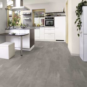 Kaindl CLASSIC AQUA Beton Concrete Art Pearlgrey 8 mm kőhatású laminált padló, színek: szürke, barna (világos), barna, barna (sötét), padlófűtéshez alkalmazható.